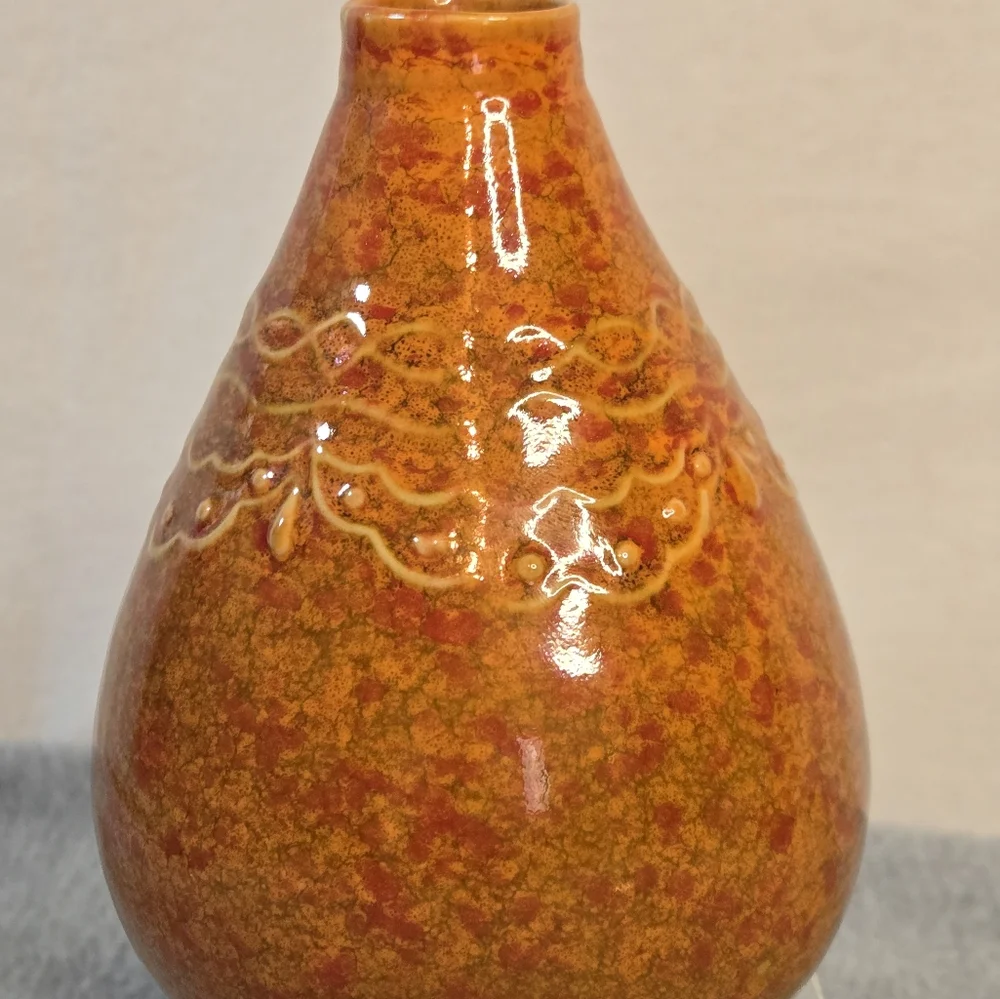Artisan‎ Handmade Small Ceramic Crackle Glaze Bud Vase Scalloped Detail